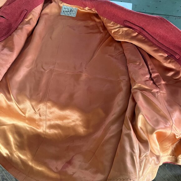 Vintage Mod Wool Cape | Davis of Boston | One Size Fits Most - Picture 9 of 9